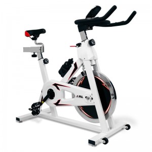 difference between upright bike and indoor cycling
